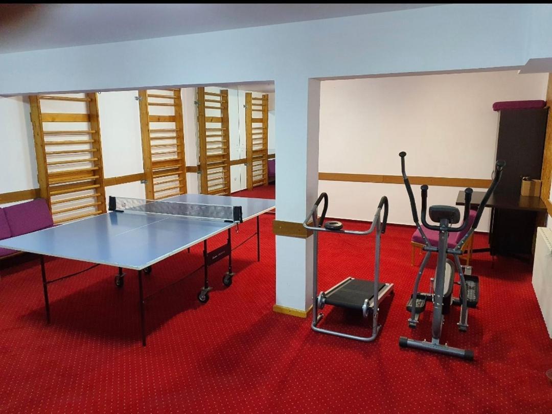 Hotel Cristal Sinaia Zewnętrze zdjęcie
