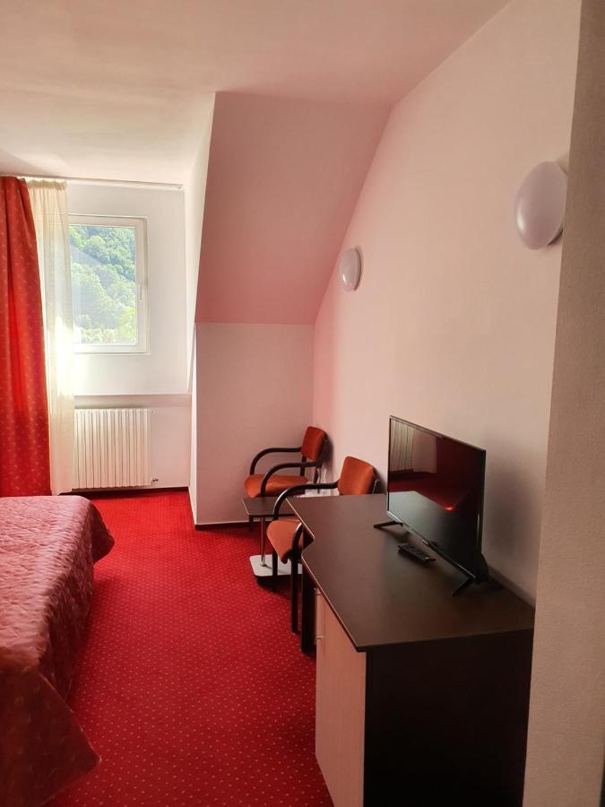Hotel Cristal Sinaia Pokój zdjęcie