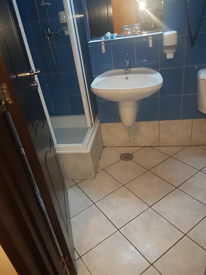 Hotel Cristal Sinaia Zewnętrze zdjęcie