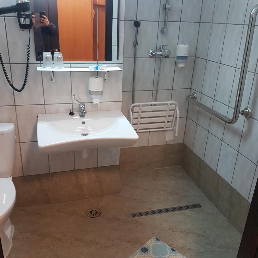 Hotel Cristal Sinaia Zewnętrze zdjęcie
