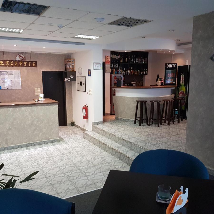 Hotel Cristal Sinaia Zewnętrze zdjęcie